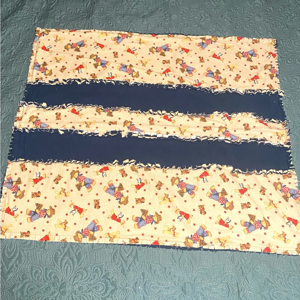 Patchwork Baby Blanket with Teddy Bear Print
